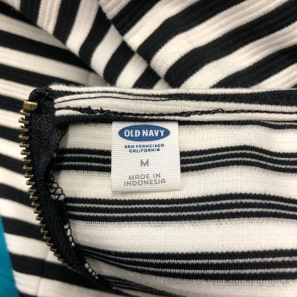 🎉Old Navy Black & White Striped 3/4 Sleeve Dress - Picture 5 of 7